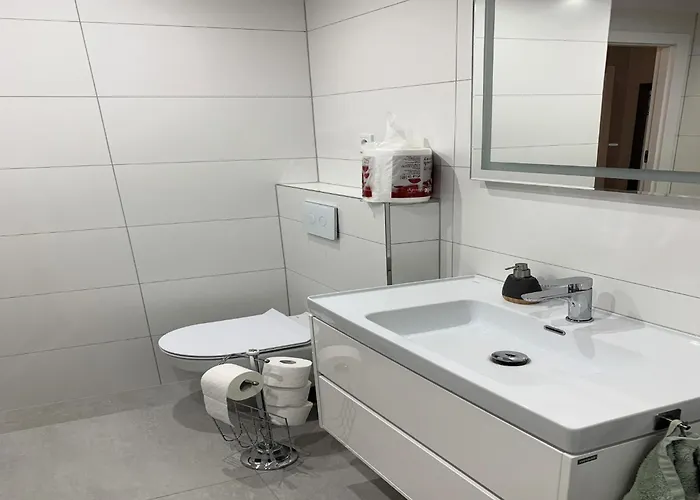 Daire With Garage Near The Sea,