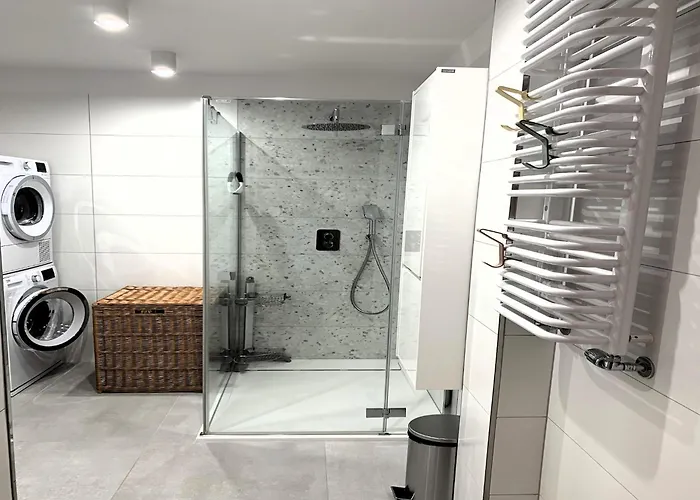 Daire With Garage Near The Sea, Swinoujscie